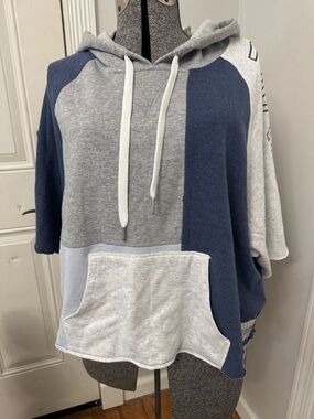 Women’s Calvin Klein Short Sleeved Color-block Hoodie Sweatshirt XL